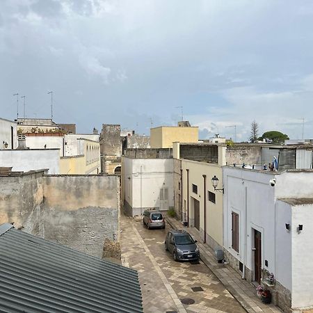Palazzo De Castro Bed & Breakfast Squinzano Exterior photo
