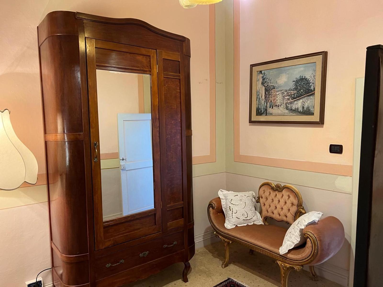 Palazzo De Castro Bed & Breakfast Squinzano Exterior photo